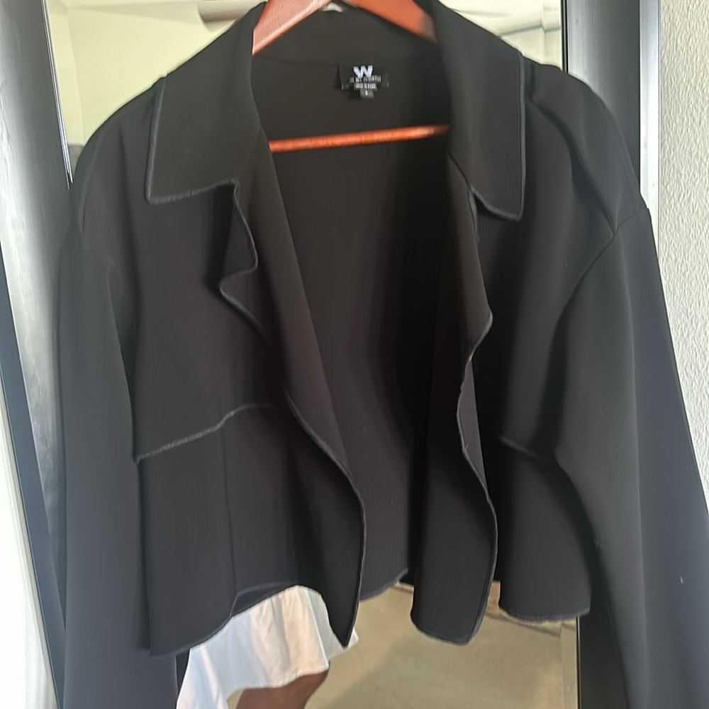 W by Worth Black crop jacket - Picture 3 of 3